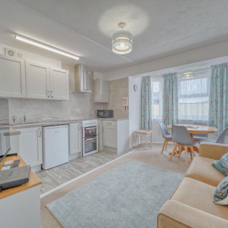 Apartment 7 - 1 Bedroom Sea Front Location - Step Free Access From Rear - Free Parking Paignton Exteriör bild